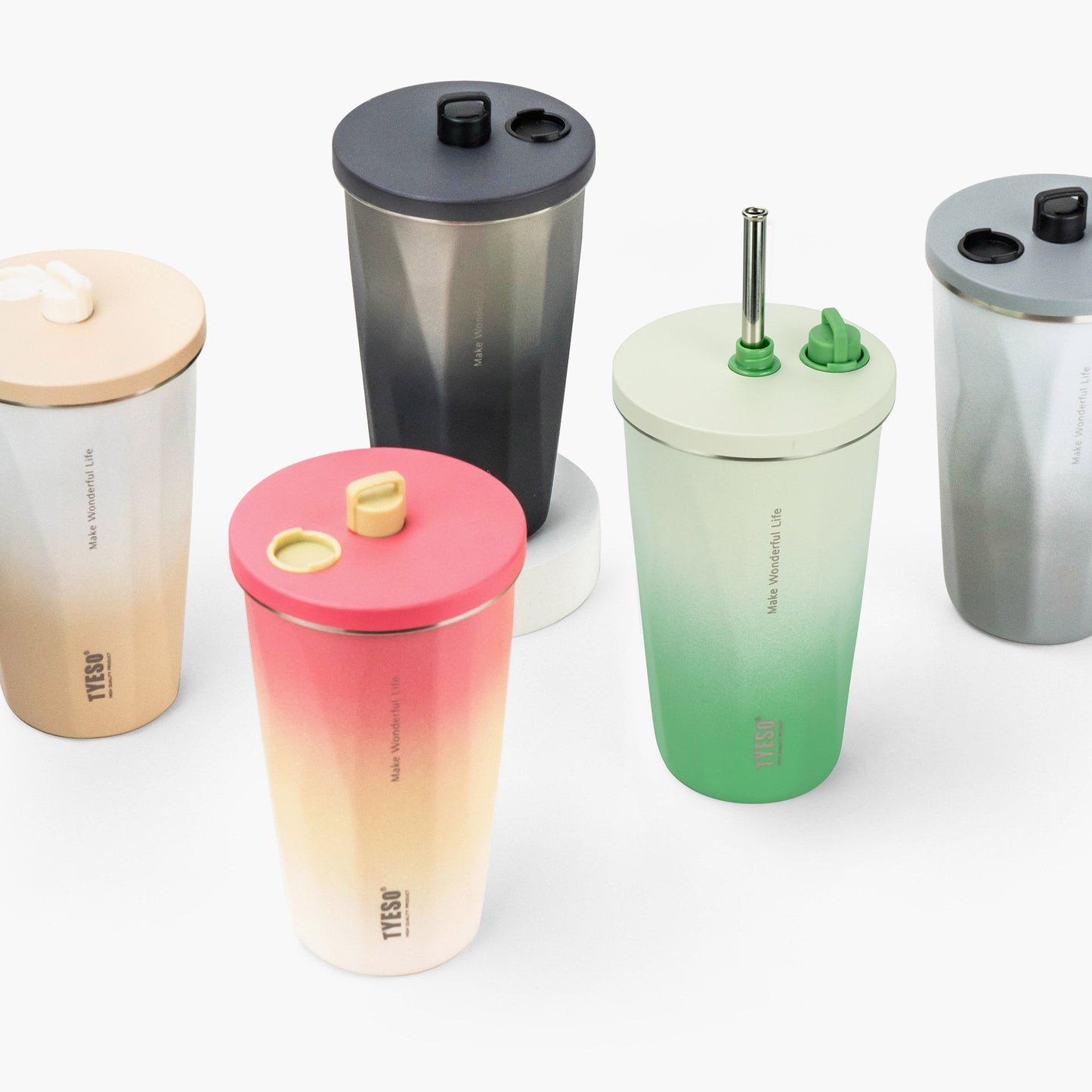 FLAIR Tumbler with Lid and Retractable Straw
